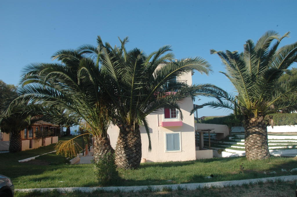Koralli Beach Niforeika Extérieur photo